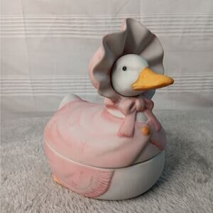 Charming Pink Duck Ceramic Basket
